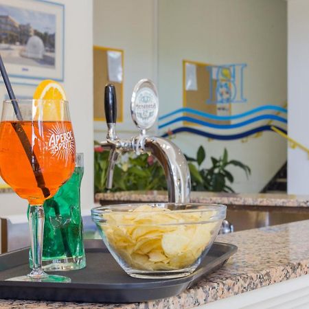 Savoia Hotel Misano Adriatico Dış mekan fotoğraf