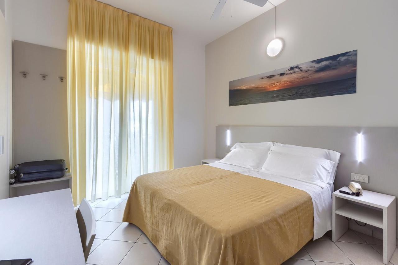 Savoia Hotel Misano Adriatico Dış mekan fotoğraf
