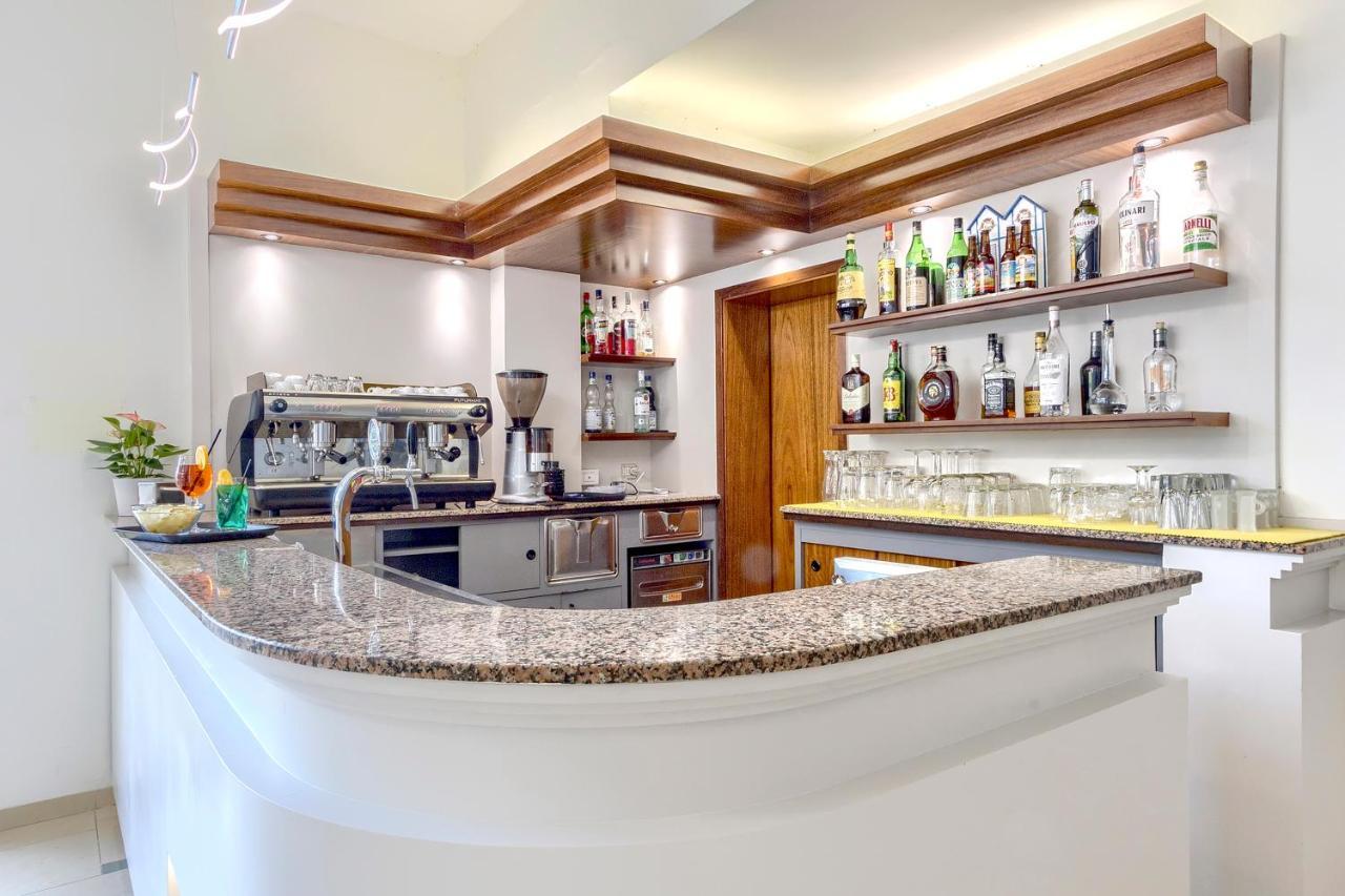 Savoia Hotel Misano Adriatico Dış mekan fotoğraf