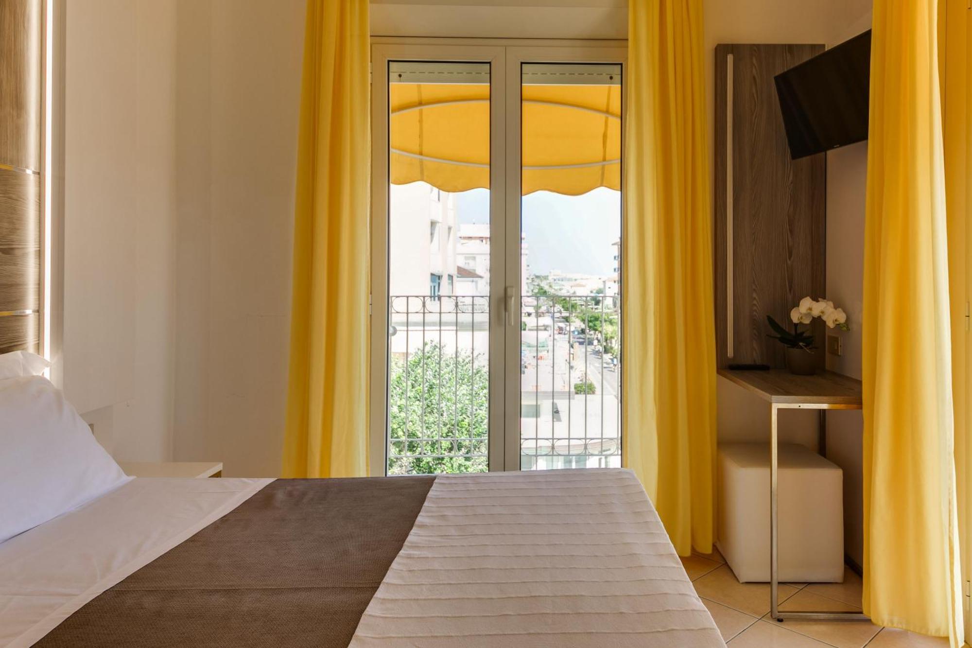 Savoia Hotel Misano Adriatico Dış mekan fotoğraf