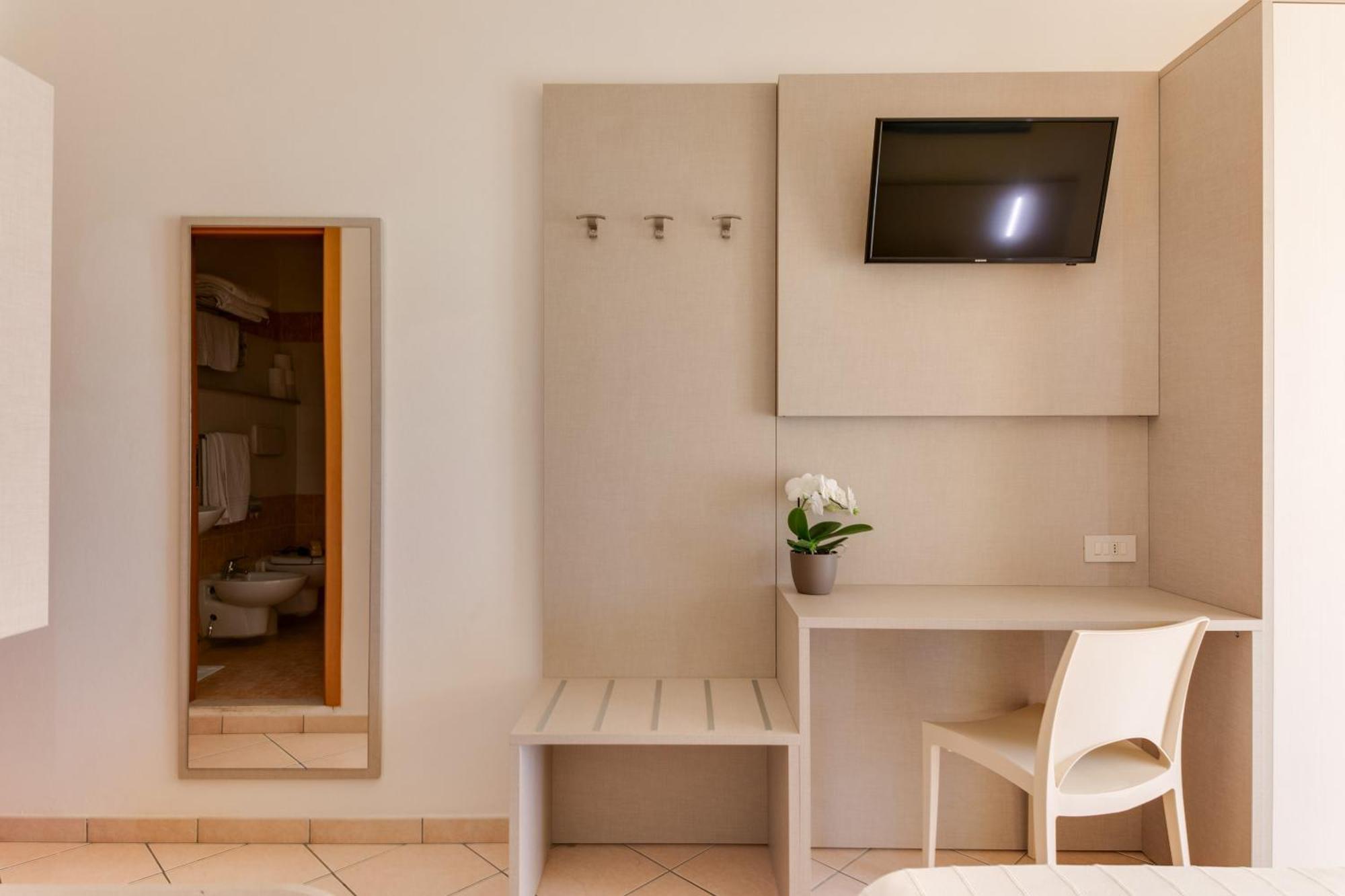 Savoia Hotel Misano Adriatico Dış mekan fotoğraf