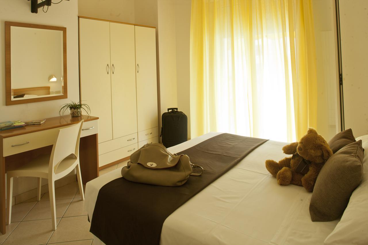 Savoia Hotel Misano Adriatico Dış mekan fotoğraf