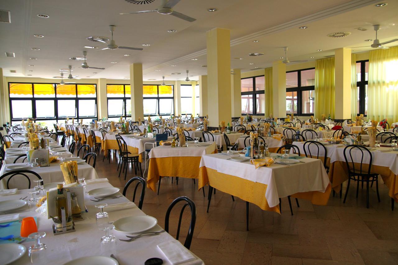Savoia Hotel Misano Adriatico Dış mekan fotoğraf
