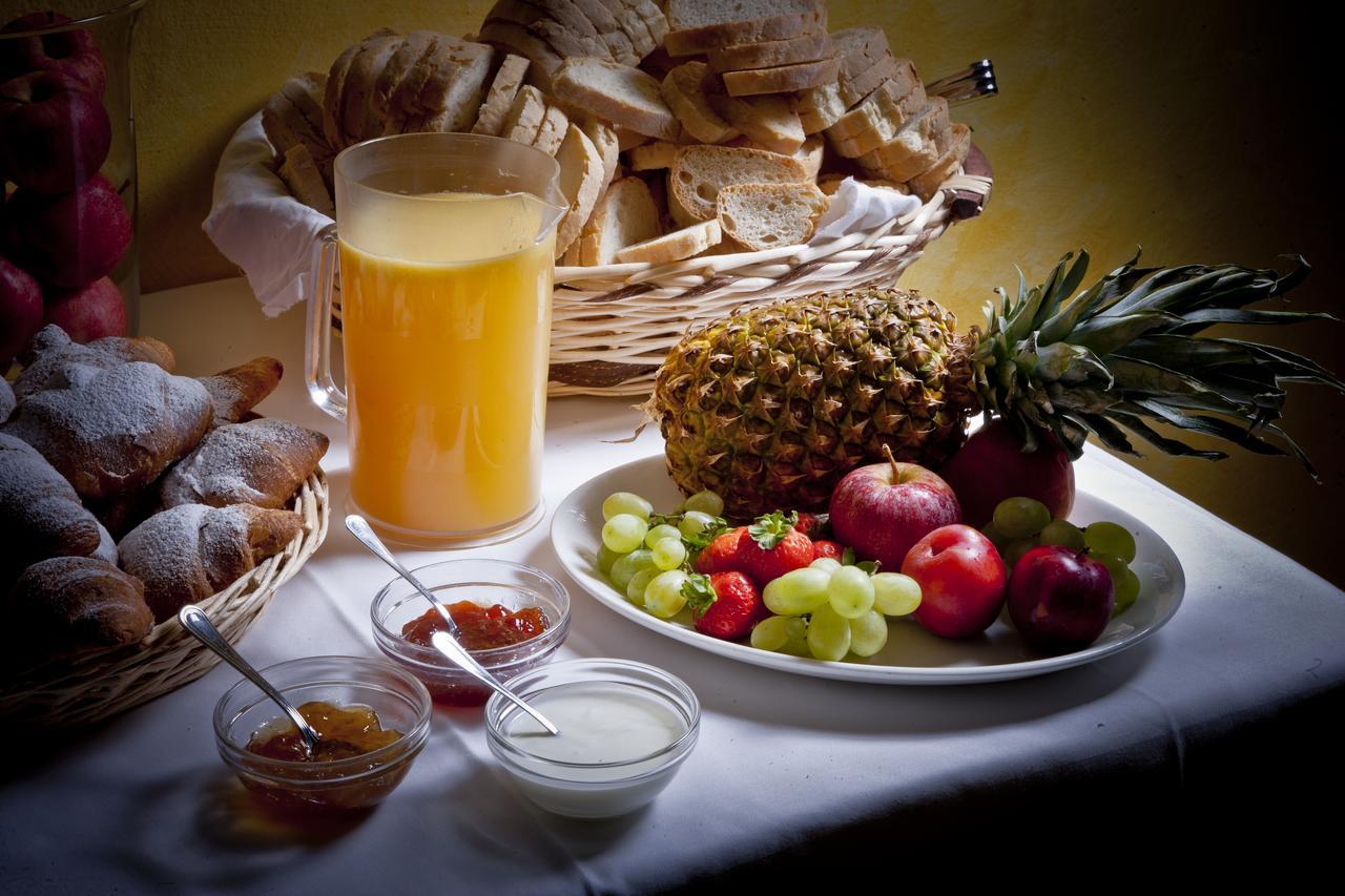Savoia Hotel Misano Adriatico Dış mekan fotoğraf